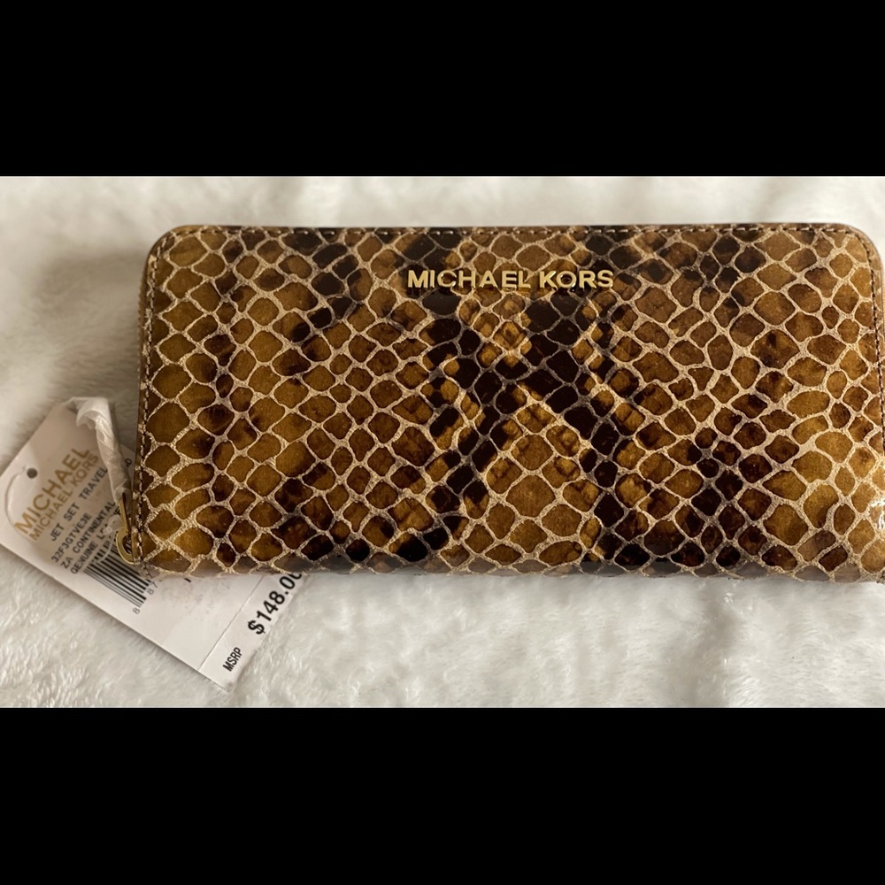 Authentic MK wallet